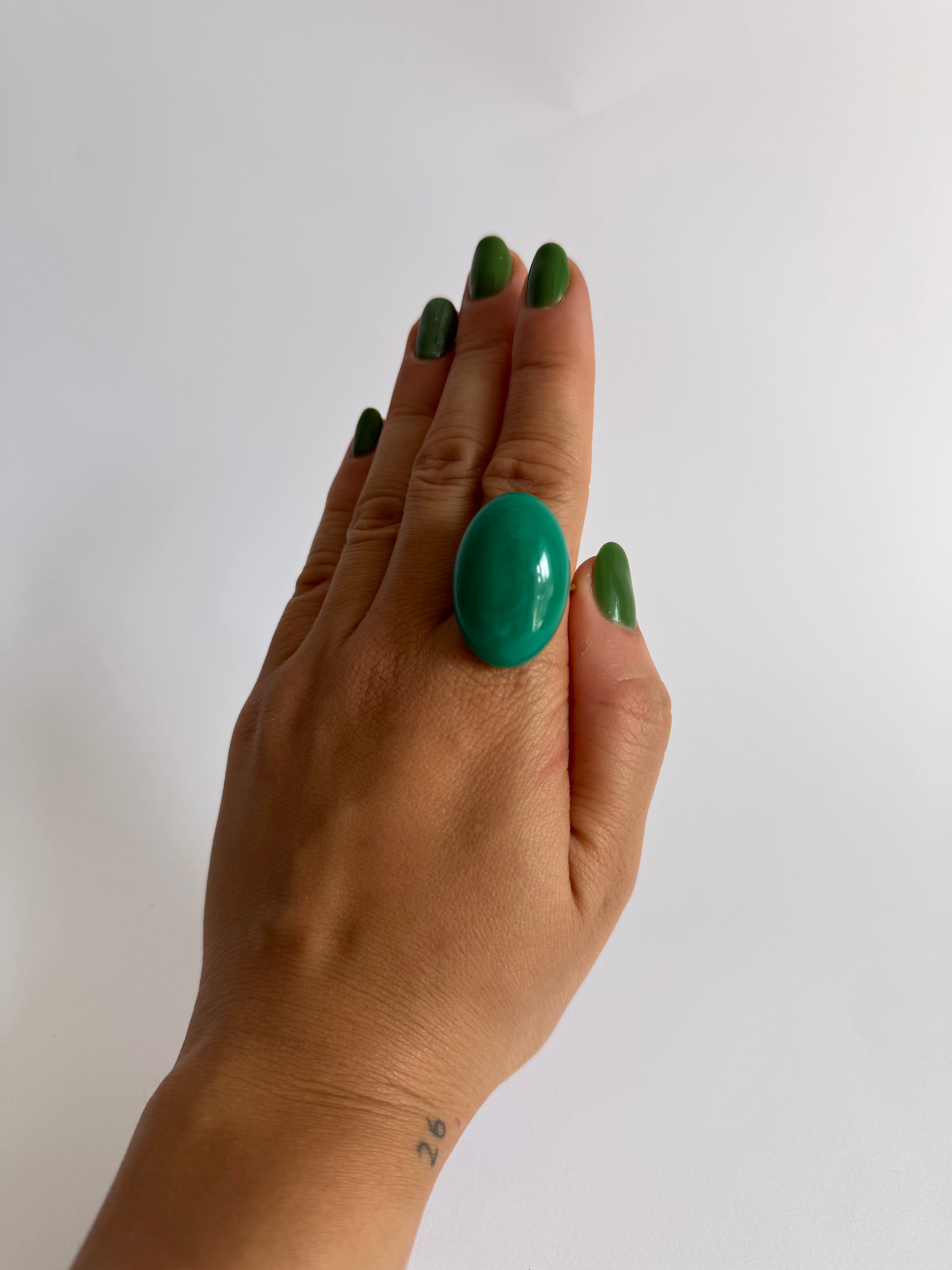 ANILLO OVALADO JADE